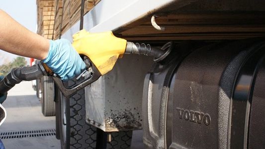 Combustibles: el autotransporte de cargas denunció que la situación es insostenible