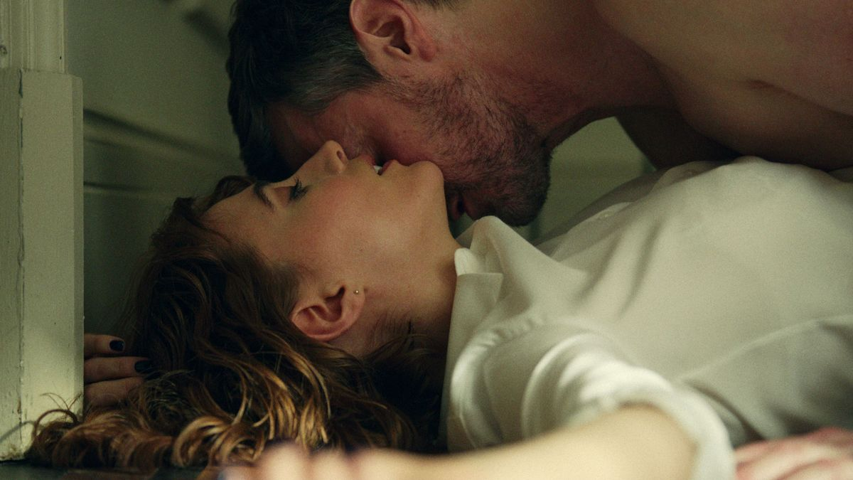 Los argentinos enloquecieron con Obsesi&oacute;n, la serie er&oacute;tica de Netflix que vuela de reproducciones&nbsp;