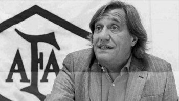 La urgencia de volver a entrenarse: el médico de la AFA afirmó que se necesitan casi dos meses para recuperar estado físico