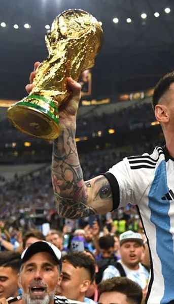 Subastarán invaluables recuerdos del Mundial de Qatar de ¡Lionel Messi!