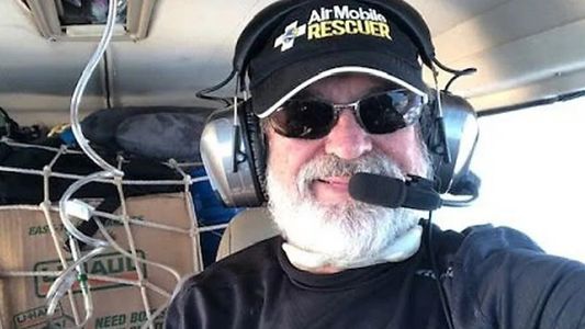 Quién es el piloto piloto misionero que desembarca en Ucrania para ayudar a refugiados