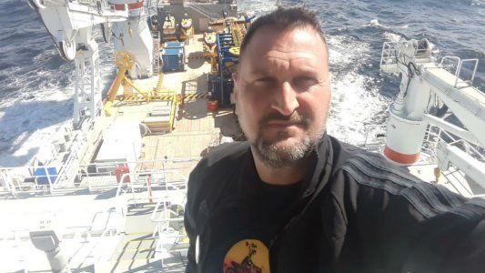 Estaban acá, teníamos que venir a buscarlos nosotros: el emotivo video de Luis Tagliapietra a bordo del barco que encontró al ARA San Juan