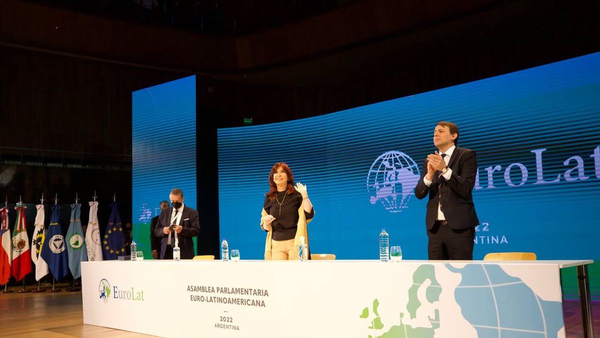 Cristina Kirchner habló en el CCK y apuntó contra Alberto Fernández