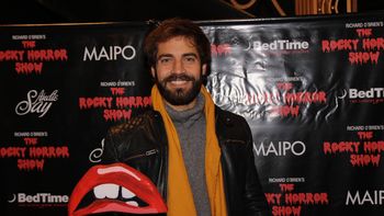 Los famosos, en una noche de teatro