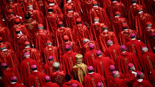 Tras la muerte del papa Francisco, se definió la fecha del cónclave: ¿quiénes son los candidatos a sucederlo?