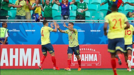Colombia le ganó 1-0 a Paraguay, se quedó con el grupo B y espera por Chile o Uruguay en cuartos