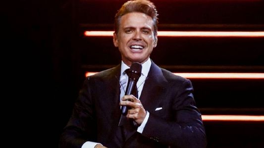 Se filtraron las fotos de uno de los hijos de Luis Miguel: el impactante parecido al cantante