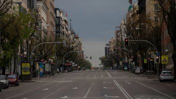 España supera las 16.000 víctimas fatales por coronavirus pese a un nuevo retroceso diario