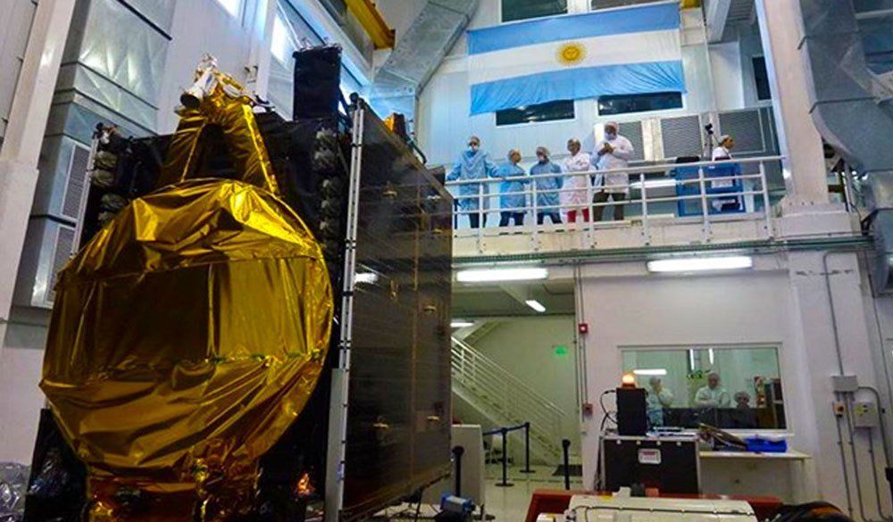 A casi 4 años de su suspensión, se anunció la construcción del ARSAT-3
