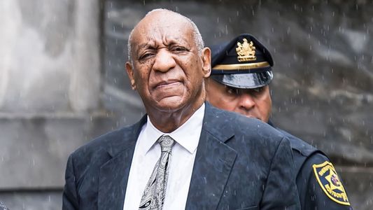 Bill Cosby es condenado a un máximo de 10 años de prisión por drogar y violar a una mujer