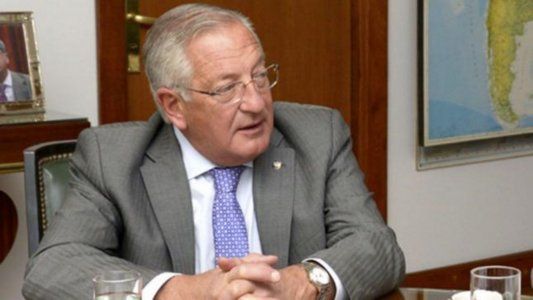 Pidieron la detención del ex gobernador de Jujuy Eduardo Fellner, pero no lo encontraron en su casa