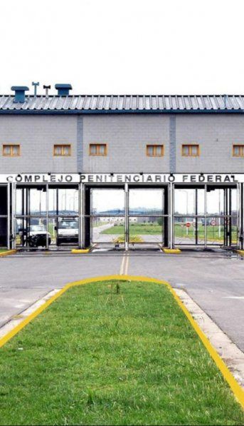 El reclamo de presos de Ezeiza: papel higiénico, shampú  y máquinas de afeitar