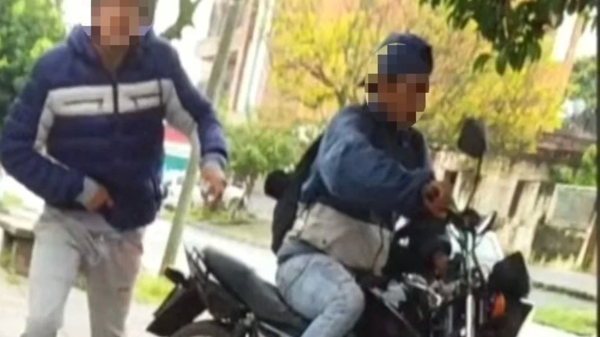 Un policía enfrentó a cuatro motochorros que intentaron robarle