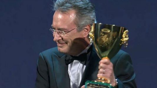 Oscar Martínez premiado en Venecia por su rol en El ciudadano ilustre