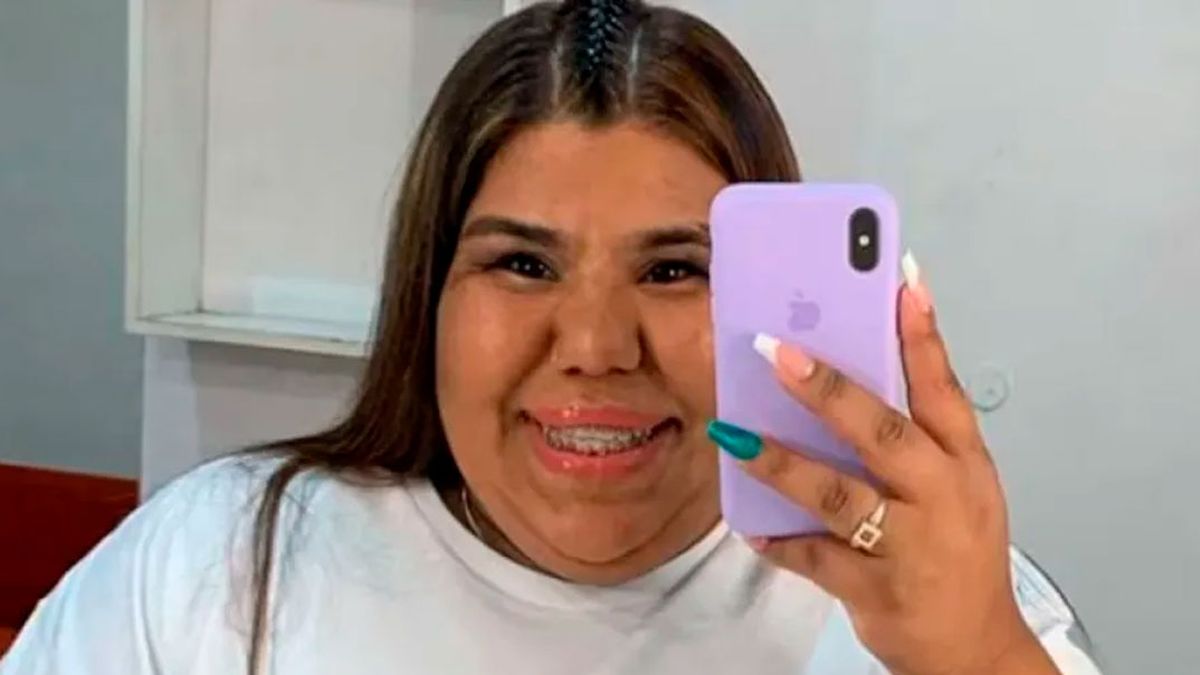 Camilota se animó a mostrar los cambios de su cuerpo frente al espejo  y disparó contra los que algunos: Mentira...