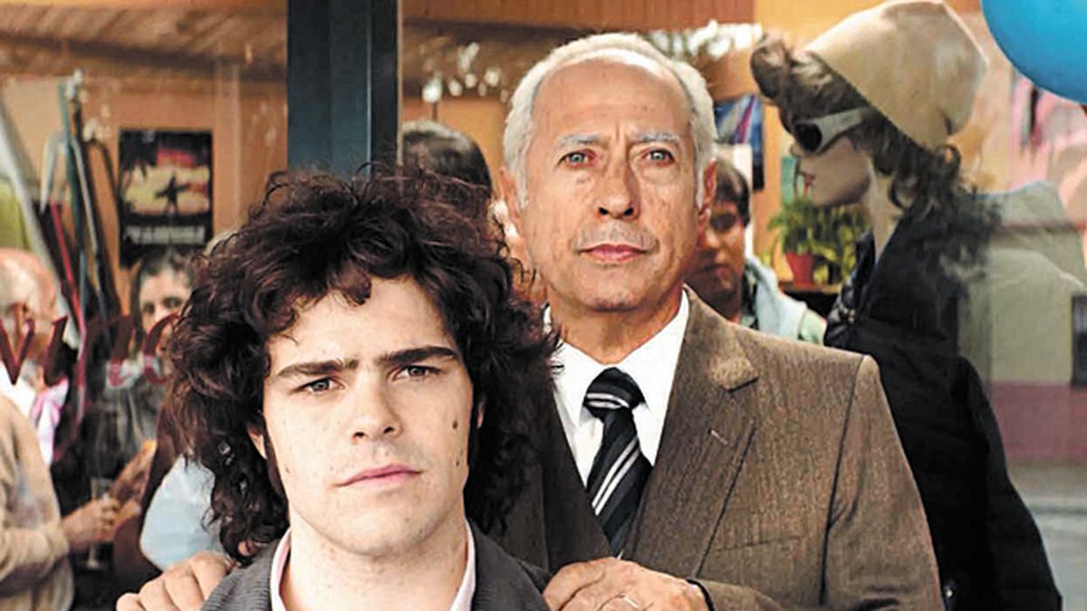 Padre e hijo. Peter Lanzani es Alex Puccio, el jugador de Los Pumas que ayudaba a su padre, Arquímedes (Guillermo Francella), a realizar secuestros extorsivos a gente de clase alta. Incluso, a sus propios amigos.