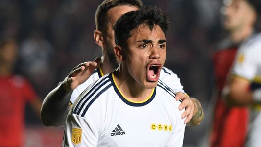 Liga Profesional: el golazo de Luca Langoni para Boca contra Godoy Cruz