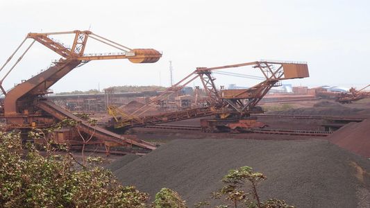 Brasil: la economía se recupera pero relega a la industria y a la tecnología