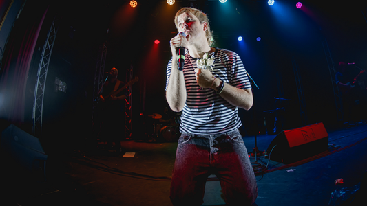 Benjamín Amadeo despidió su álbum Quiromancia ante un Vorterix con entradas agotadas