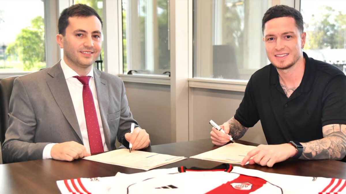 Aníbal Moreno dejó Palmeiras y se convirtió en refuerzo de River (Foto: X/@RiverPlate)