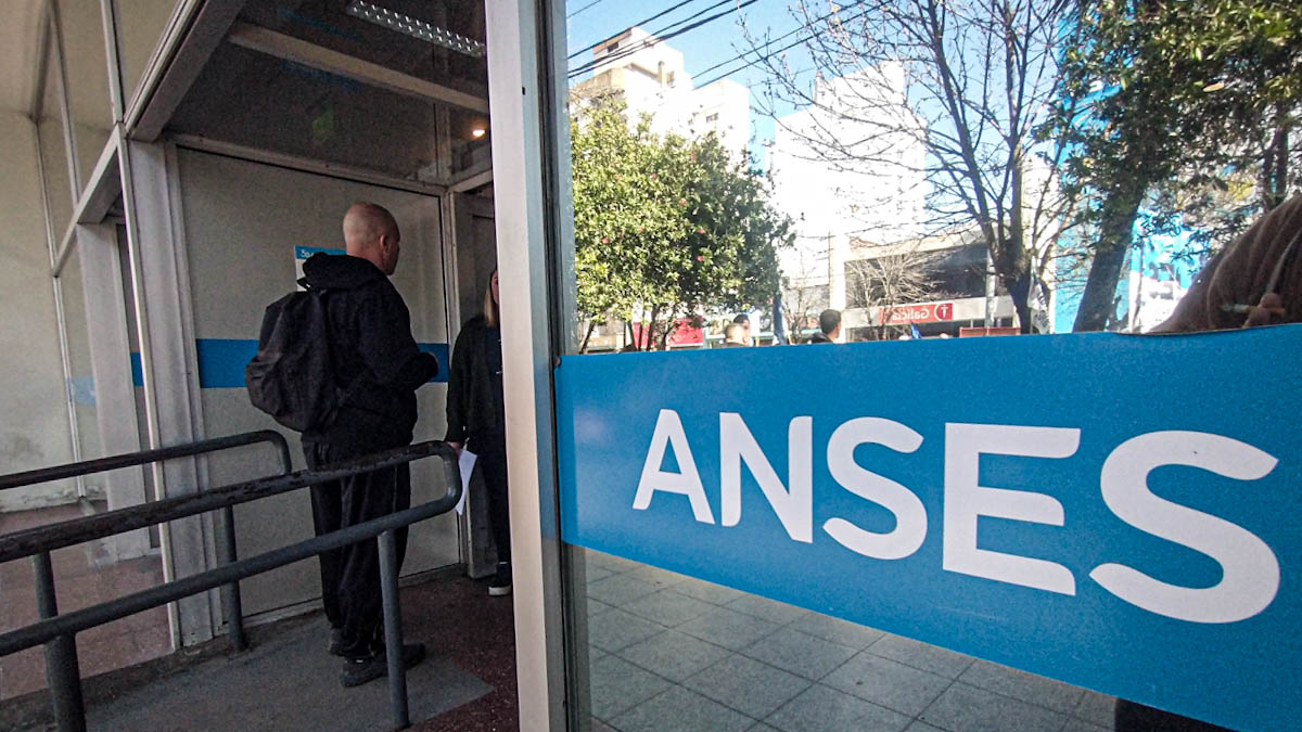 Los jubilados y pensionados del Sistema Integrado Previsional Argentino (SIPA) podr&aacute;n acceder a pr&eacute;stamos de hasta $600 mil.
