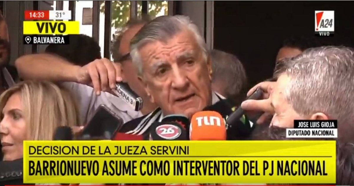 Culebrón peronista: “¿Barrionuevo presidente? No me suena, a los presidentes se los elige” dijo Gioja