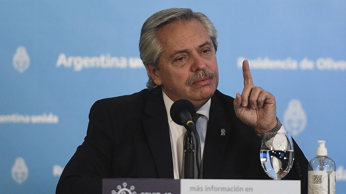 Alberto Fernández, a los Bomberos Voluntarios: Argentina necesita de hombres y mujeres como ustedes