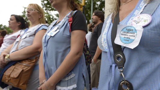 Los docentes de todo el país se reúnen este jueves para definir qué medidas de fuerza tomar