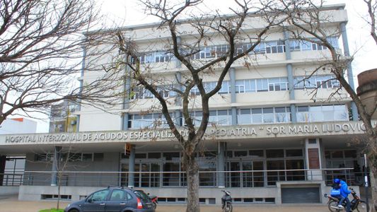 Una adolescente con parálisis cerebral fue a un hospital por un dolor de panza y descubrieron lo peor