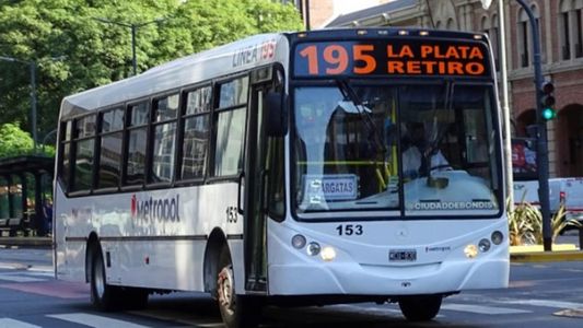 Por el paro de colectivos, la provincia de Buenos Aires analiza quitarle la concesión a Metropol