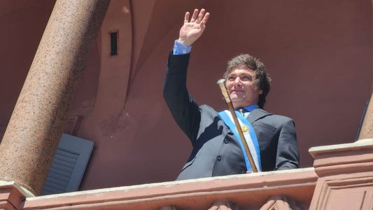 El Gobierno ratifica el despido de estatales pese a reclamos gremiales y busca contener a gobernadores frente al ajuste que viene