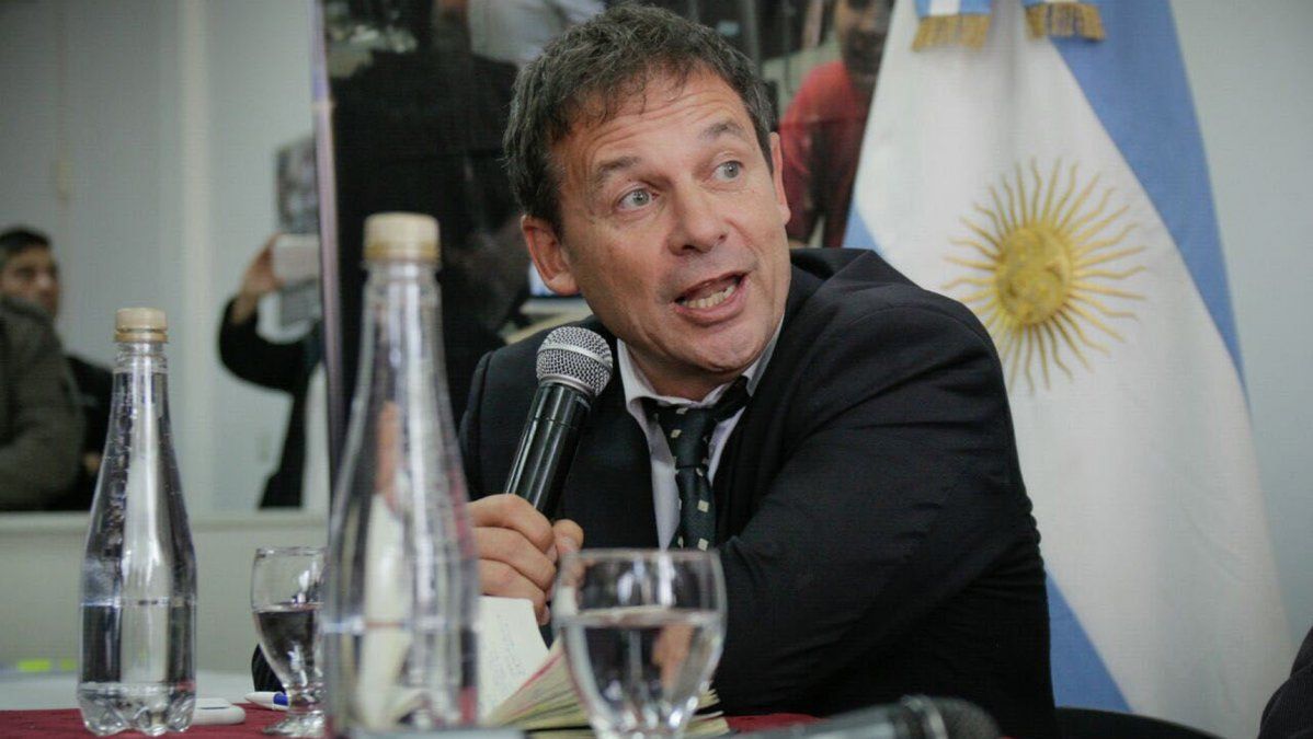 La explicación de Costa, el senador oficialista que no votó el Presupuesto y desató el enojo de Frigerio