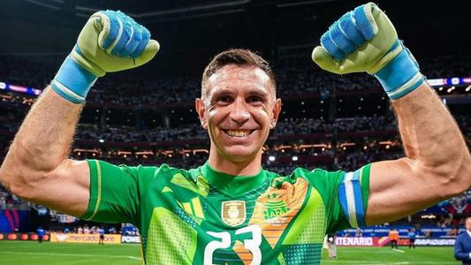 ¿El mejor del mundo? Nominaron al Dibu Martínez a un premio que podría consagrarlo definitivamente