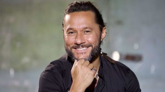 Romance blanqueado: el video de Diego Torres muy enamorado de su nueva novia, en las playas de Niza