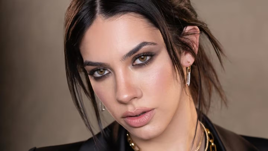 Morena, la hija de Pablo Echarri y Nancy Dupláa, causó impacto en su debut como modelo: las fotos