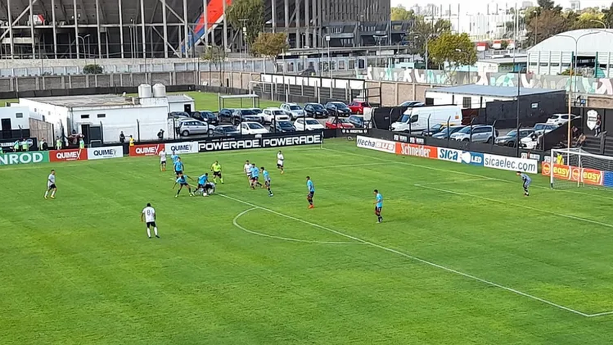 Riestra contra Racing de Córdoba