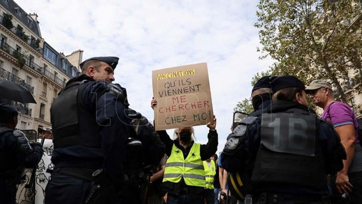 El movimiento se inspira en la protesta contra las medidas sanitarias de camioneros canadienses que tiene paralizada Ottawa. 
