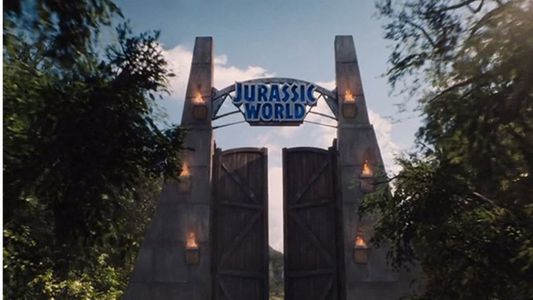 Jurassic World abre sus puertas: el trailer de la película