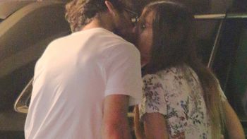 Se terminó el misterio: Pampita y Pico Mónaco, a los besos