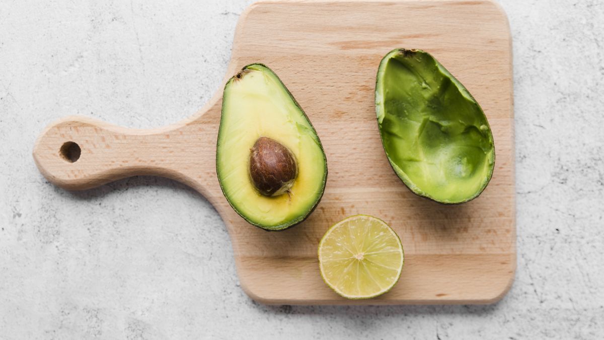 Plata o aguacate