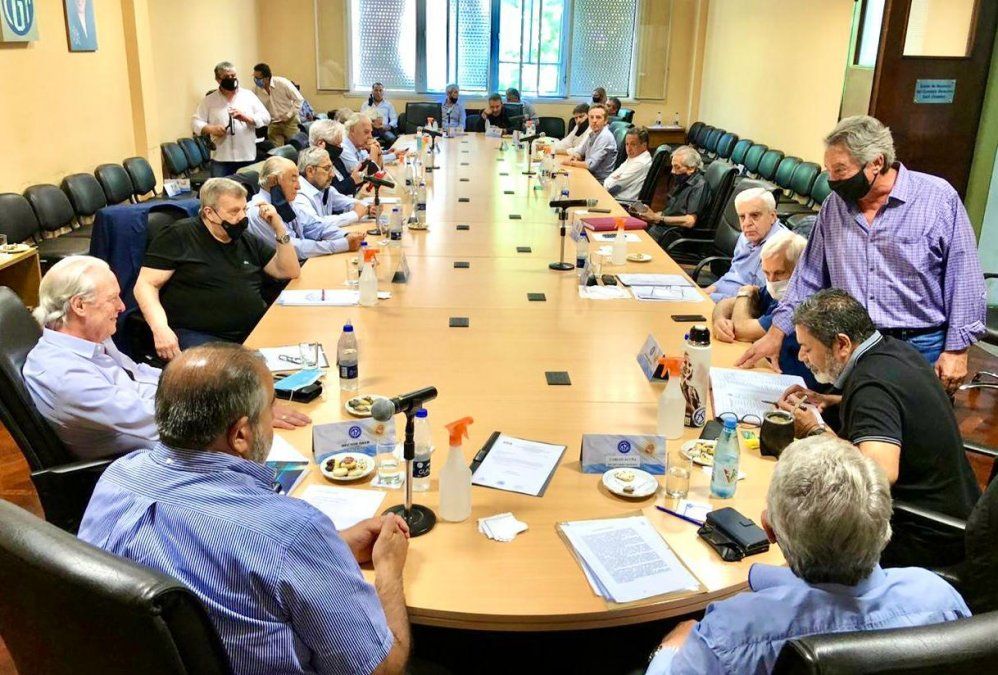 Enojo de la CGT con el Gobierno por medidas de ajuste en medio de las negociaciones con el FMI: La pandemia no terminó