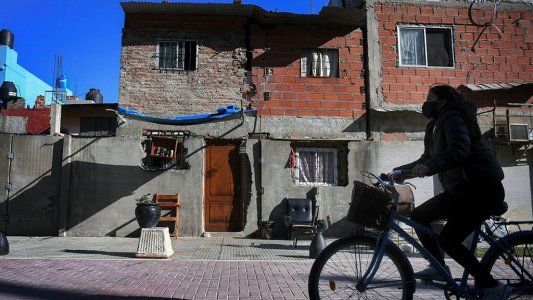 Siguen aumentando los contagios: se confirmaron 723 nuevos casos de coronavirus, más de la mitad en la Ciudad