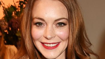 Lindsay Lohan es muy criticada por su cuerpo en traje de baño