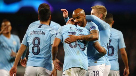 Manchester City vapuleó 6 a 0 a Shakhtar Donetsk y se corta solo en su grupo