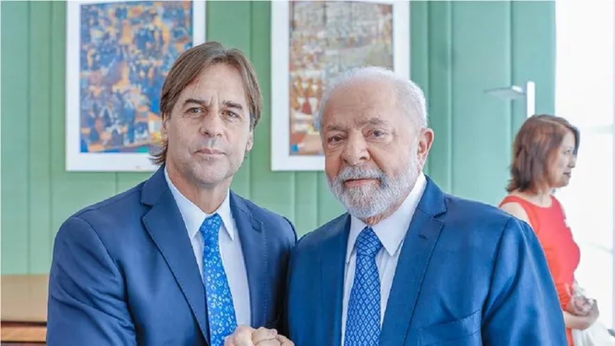 Luis Lacalle Pou y Lula en Brasilia. (@ricardostucker)