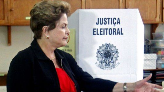 Otro golpe duro para el PT en Brasil: Dilma quedó afuera del Senado, tras terminar cuarta en su estado