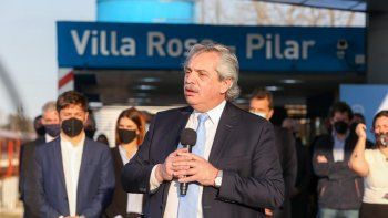 Alberto aseguró que el salario real cayó la mitad de lo que cayó el año anterior