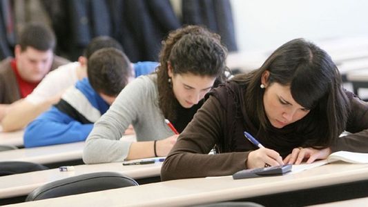 Lanzan créditos a tasa fija de hasta 1 millón de pesos para estudiantes universitarios