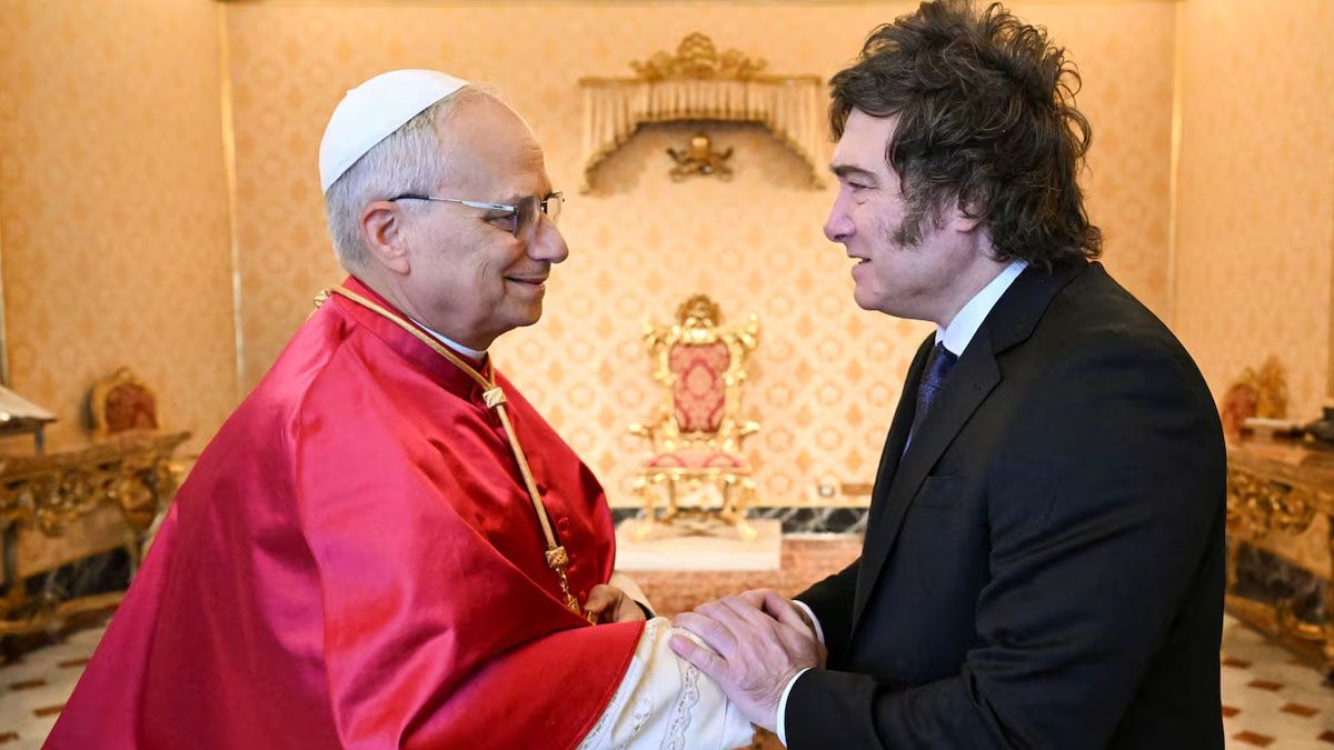 Papa León XIV confirma visita a Argentina tras encuentro con Milei