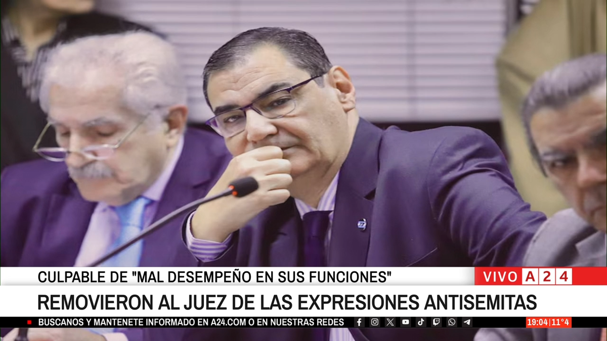 La resolución determinó que el magistrado debía ser removido de su cargo al considerar que su conducta resultó incompatible con las obligaciones y estándares éticos exigidos para el ejercicio de la función judicial. (Foto: captura de pantalla)